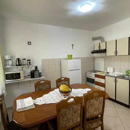 Marko Апартаменти Трогір